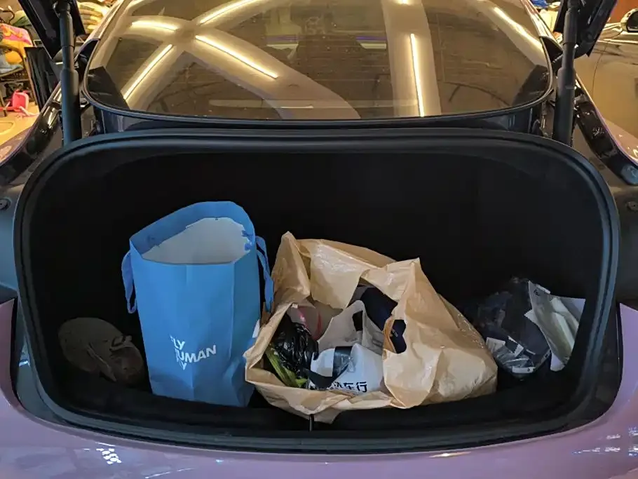Tesla Model 3 — фото 10