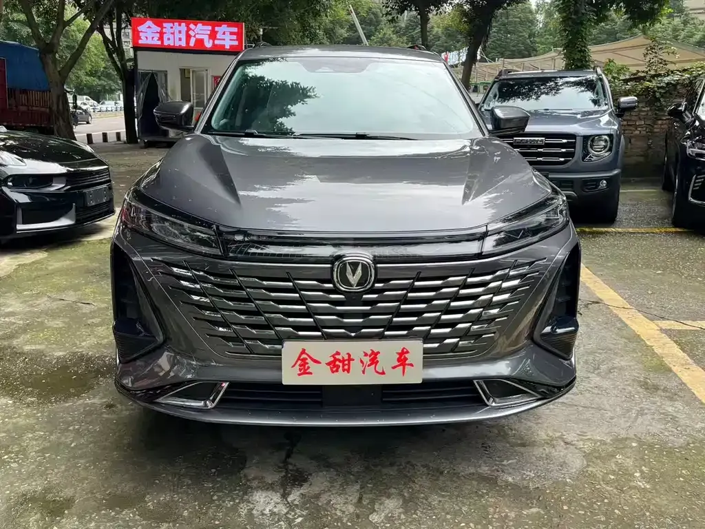 Changan CS75PLUS — фото 4