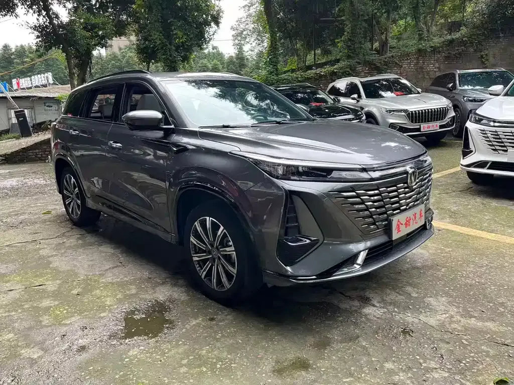 Changan CS75PLUS — фото 10