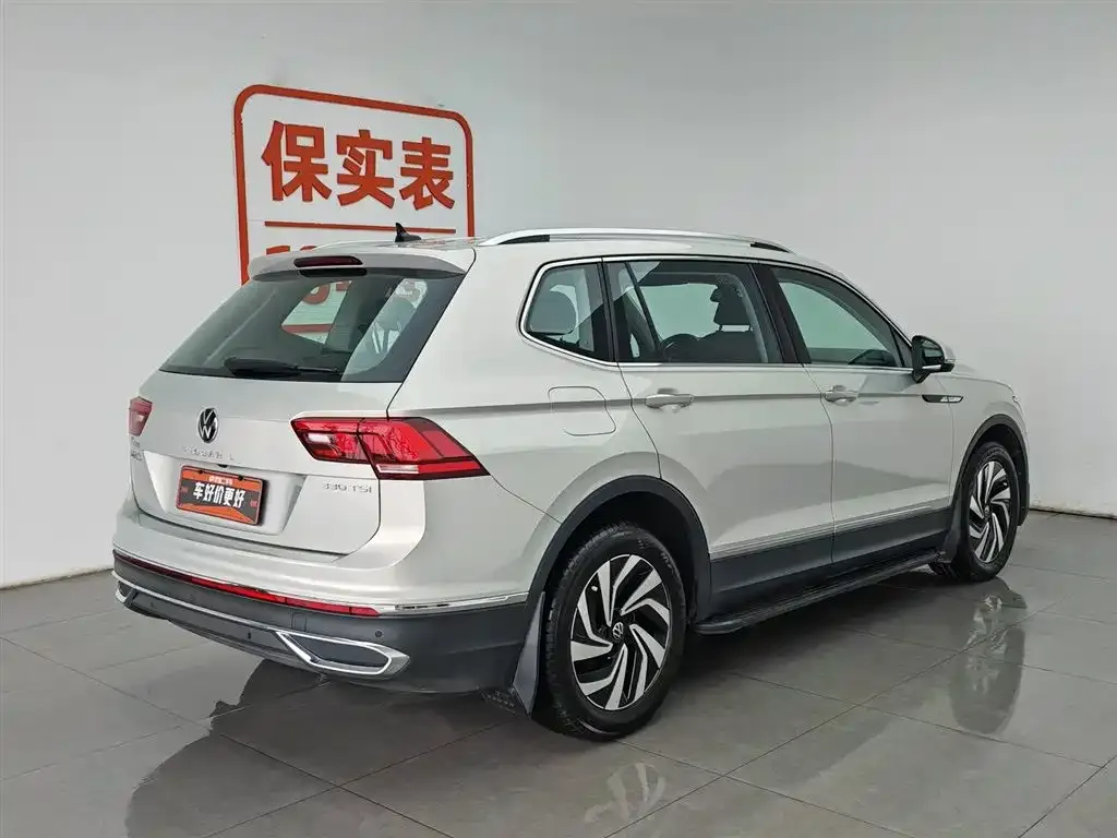 Volkswagen Tiguan L — фото 6