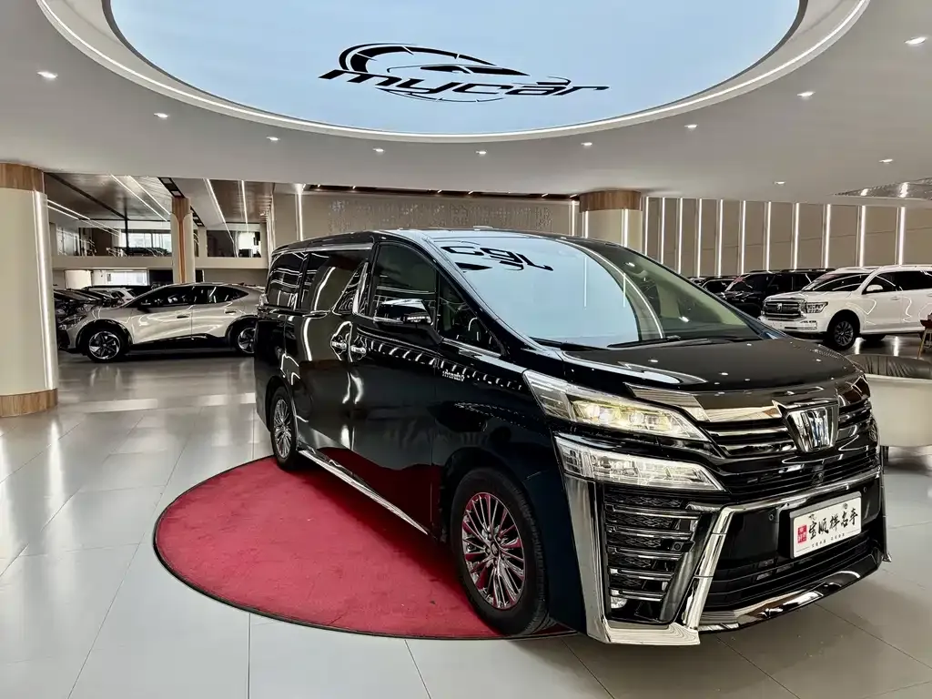 Toyota Vellfire — фото 10