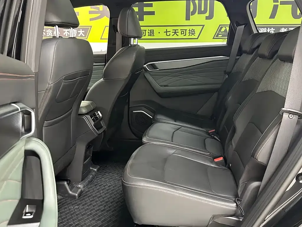 Geely Haoyue L 2024 из CN, фото 7