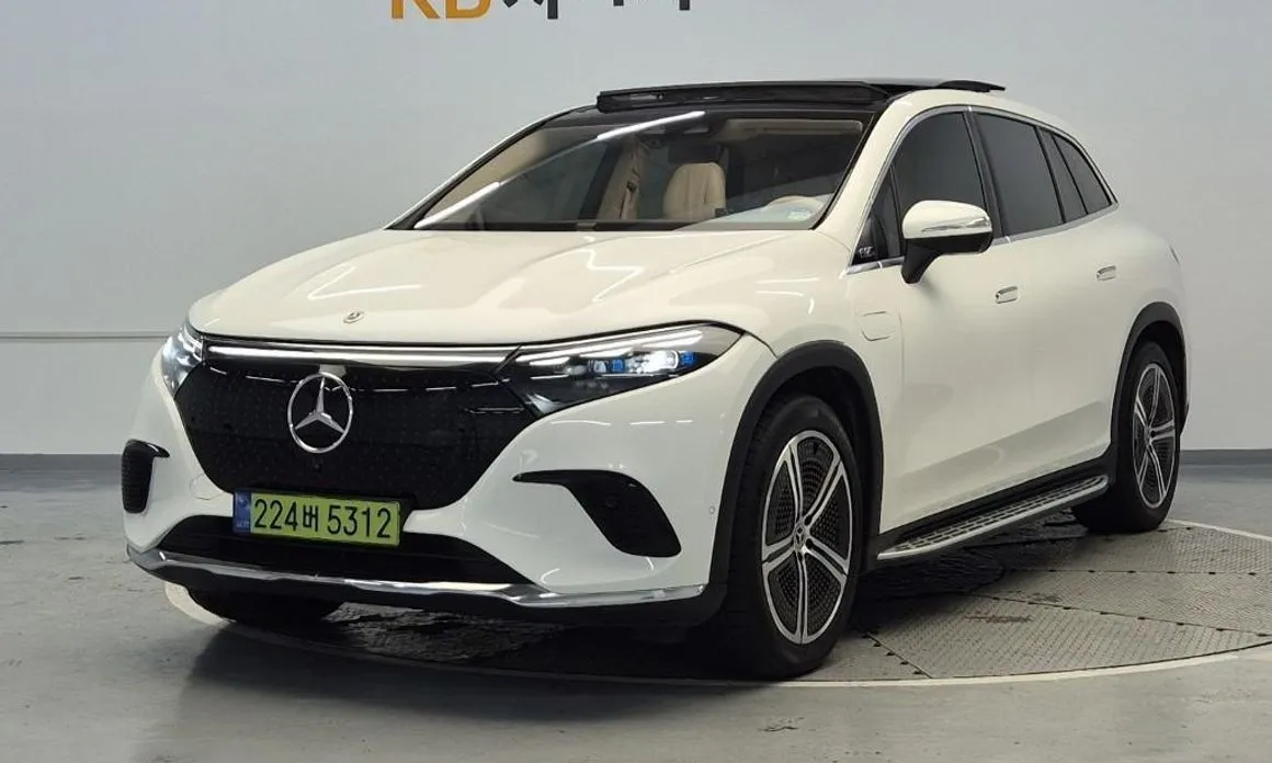 Mercedes-Benz EQS — фото 10