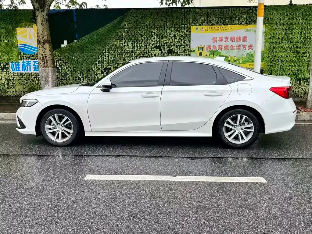 Honda Civic — фото 4
