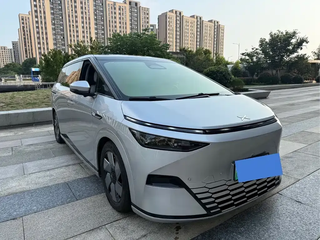 XPeng X9 2024 из CN, фото 6