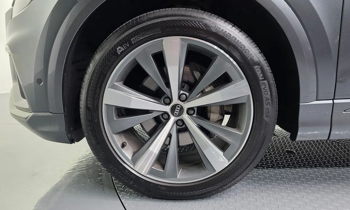 Audi Q8 2022 из KR, фото 6