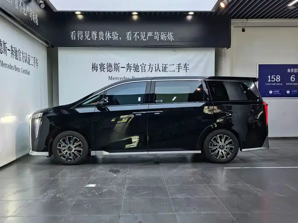 GAC Motor Trumpchi M8 — фото 7