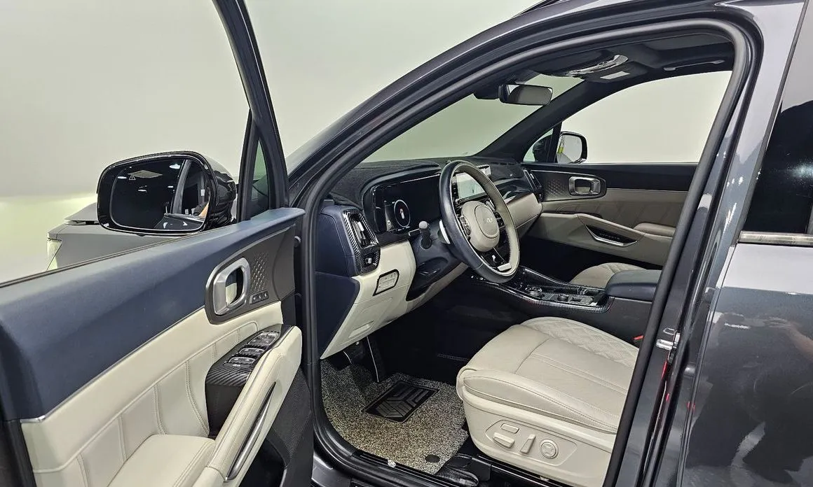 Kia Sorento — фото 8