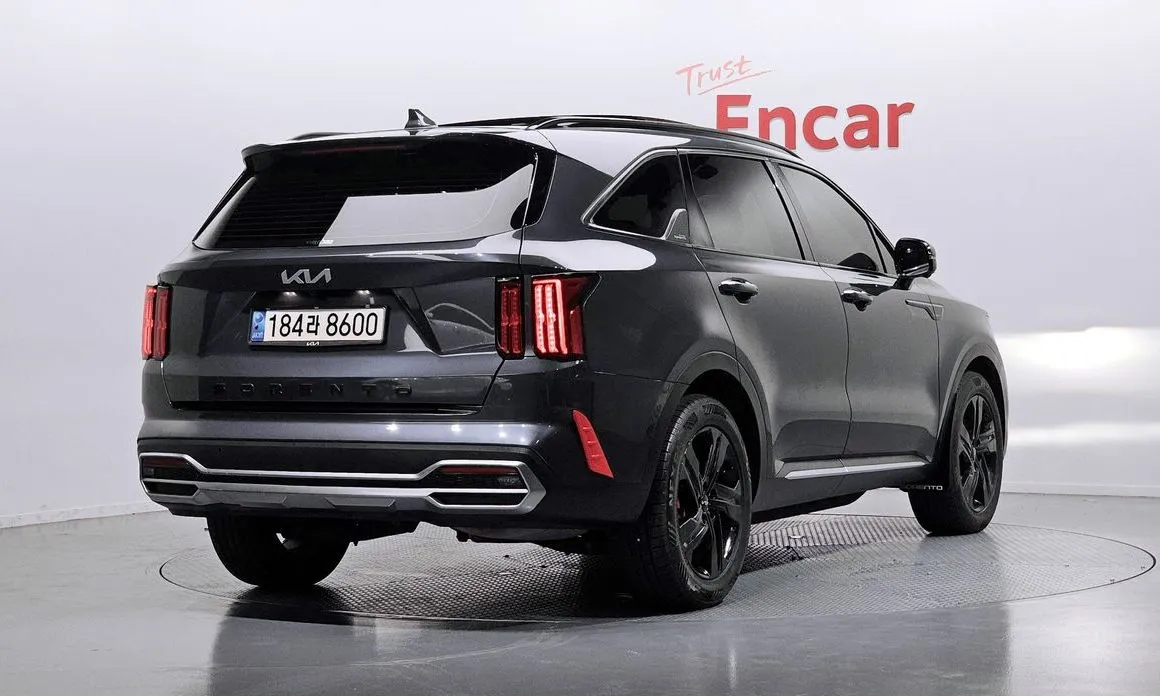 Kia Sorento — фото 3
