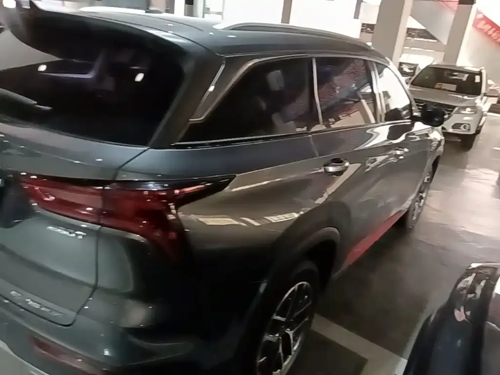 Changan CS75PLUS — фото 8