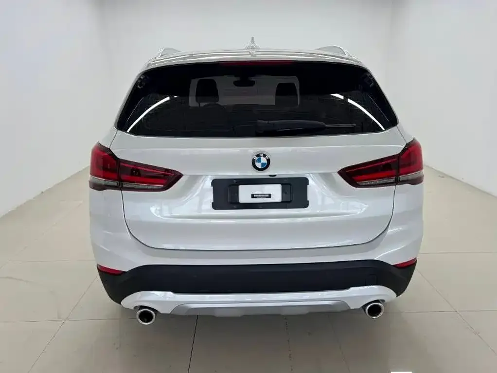 BMW X1 — фото 3