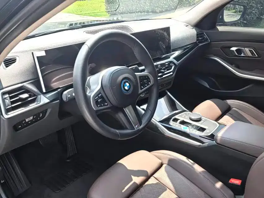 BMW i3 — фото 3