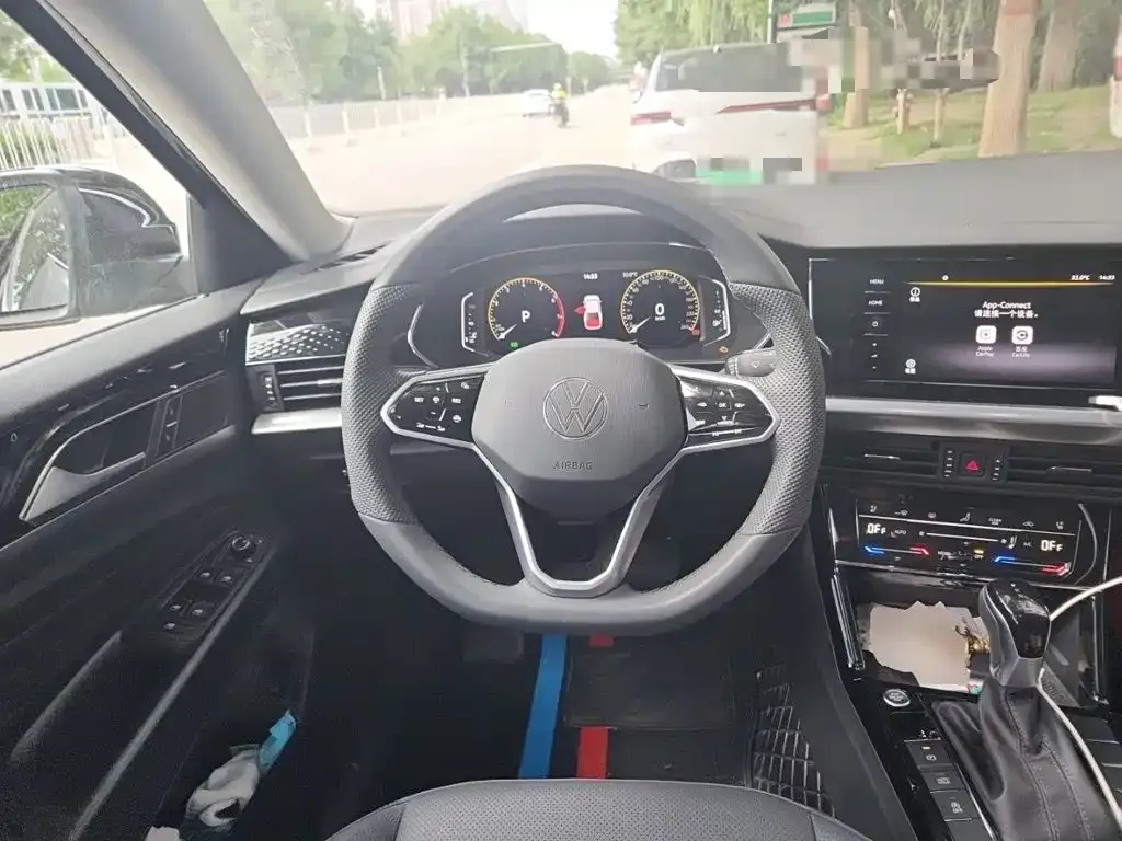 Volkswagen Passat — фото 6