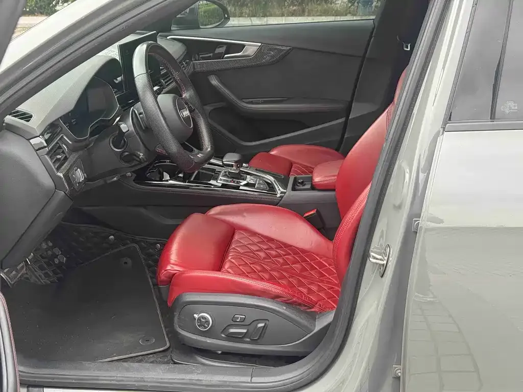 Audi S4 2021 из CN, фото 5
