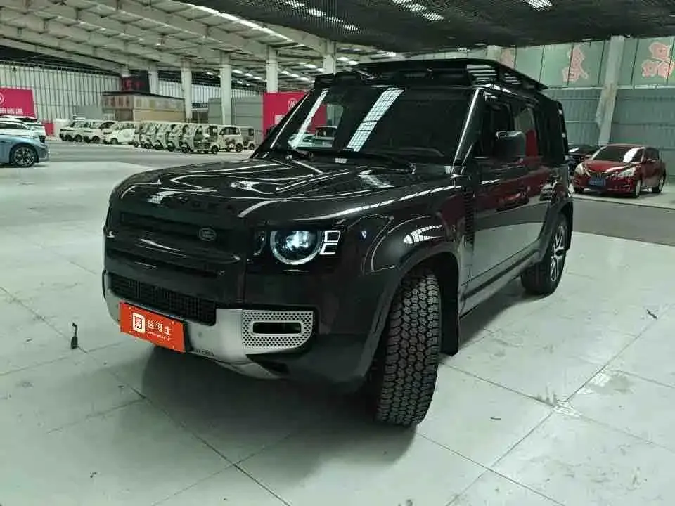 Land Rover Defender — фото 1