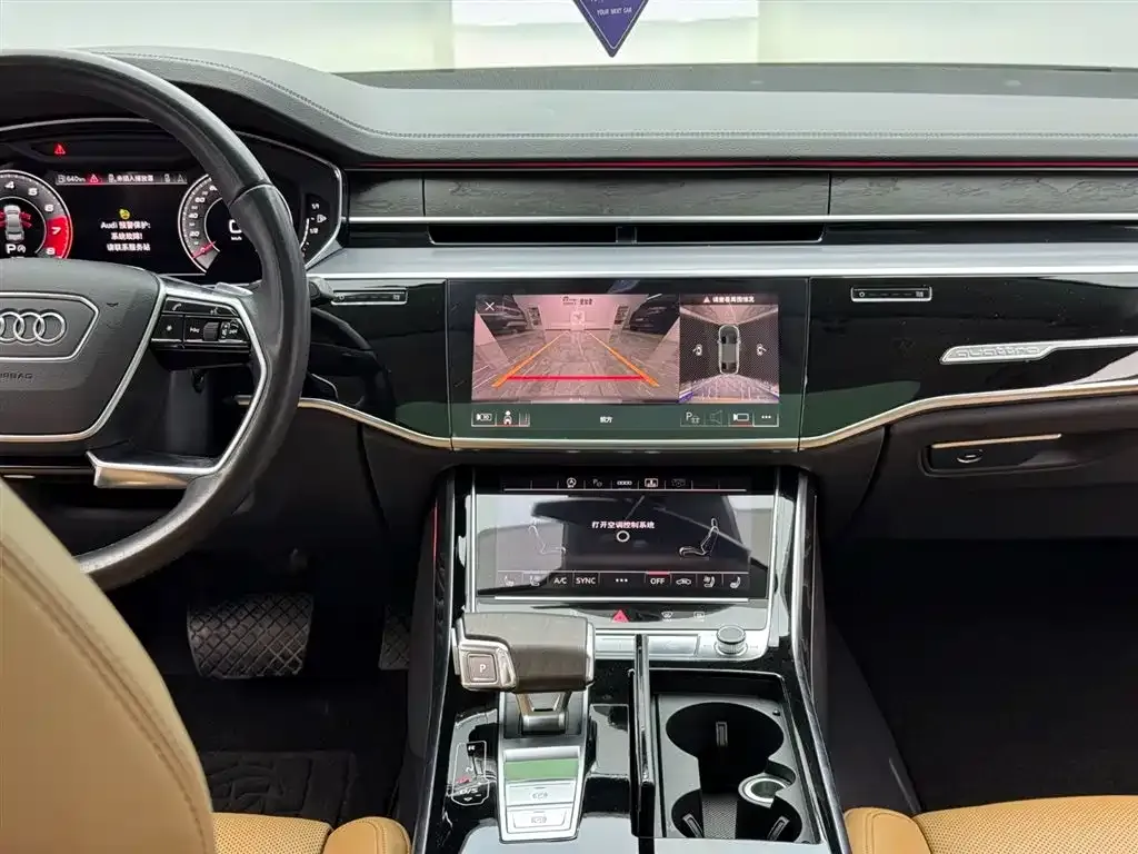 Audi A8 2021 из CN, фото 7