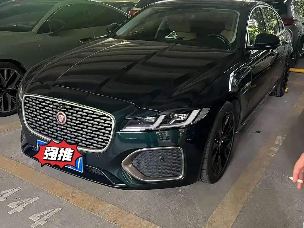 Jaguar XFL — фото 1