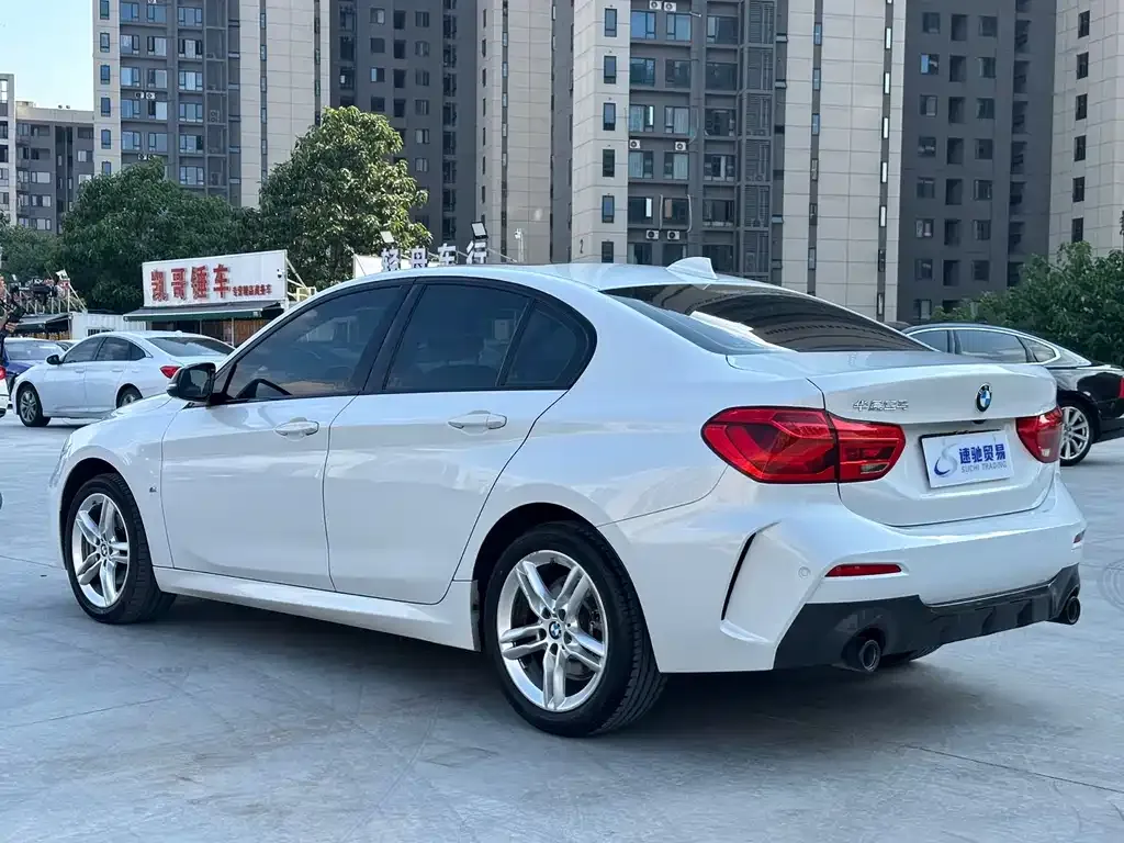 BMW 1 Series — фото 9