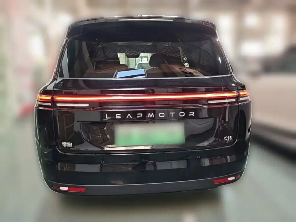 Leapmotor C16 — фото 5