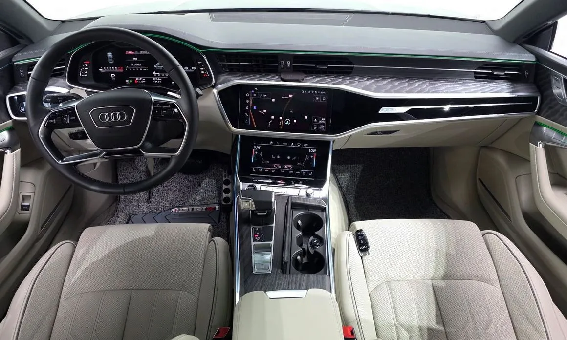 Audi A7 — фото 10
