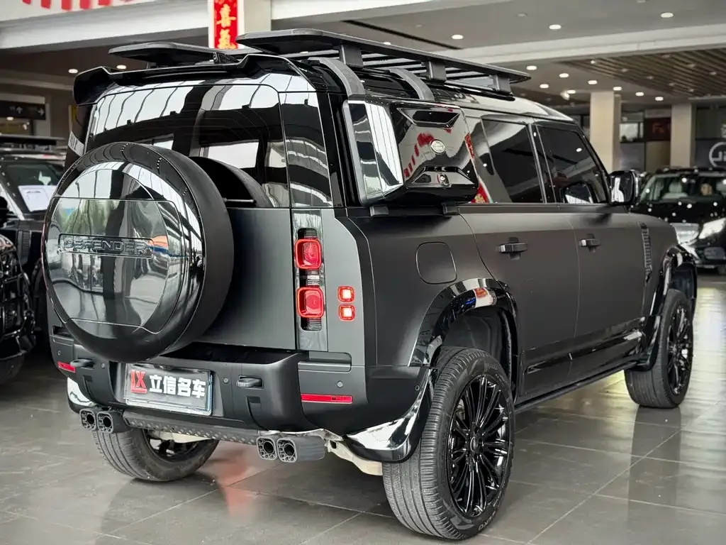 Land Rover Defender — фото 8