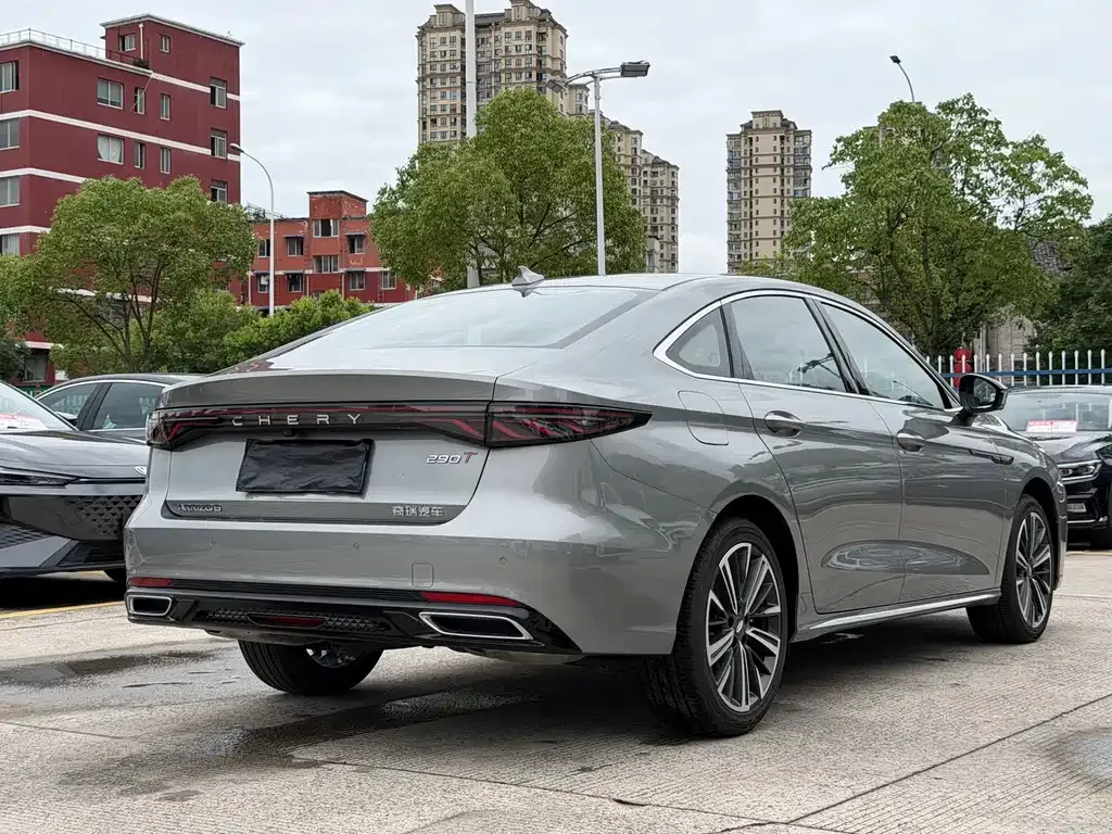 Chery Arrizo 8 PRO — фото 6