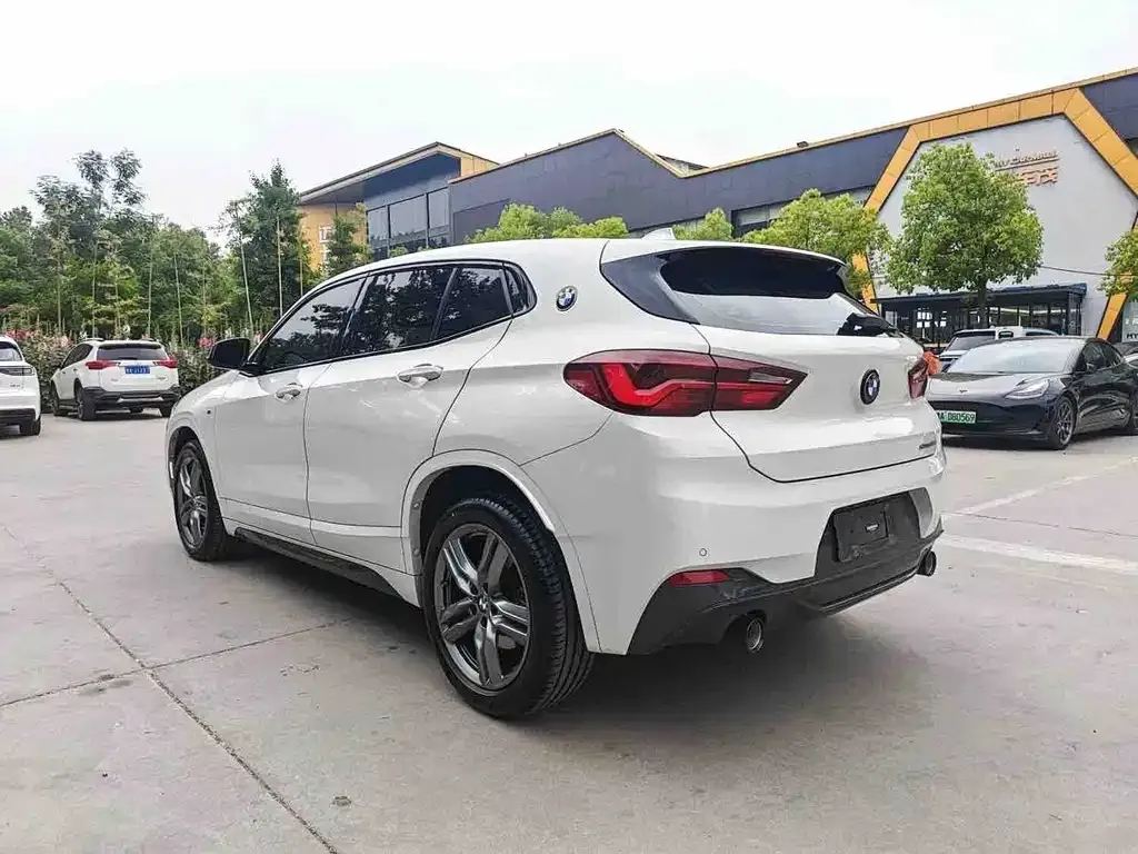 BMW X2 — фото 7