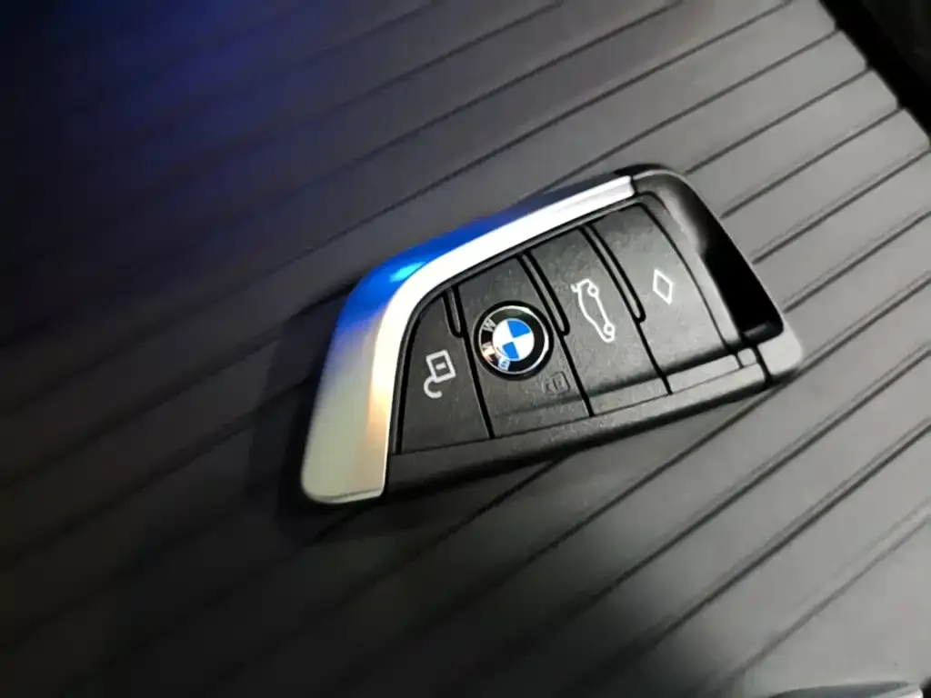 BMW X3 — фото 5