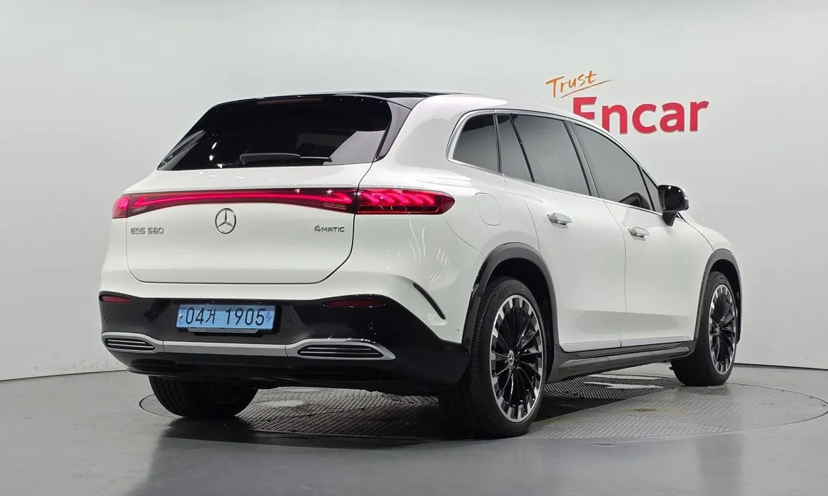 Mercedes-Benz EQS — фото 10