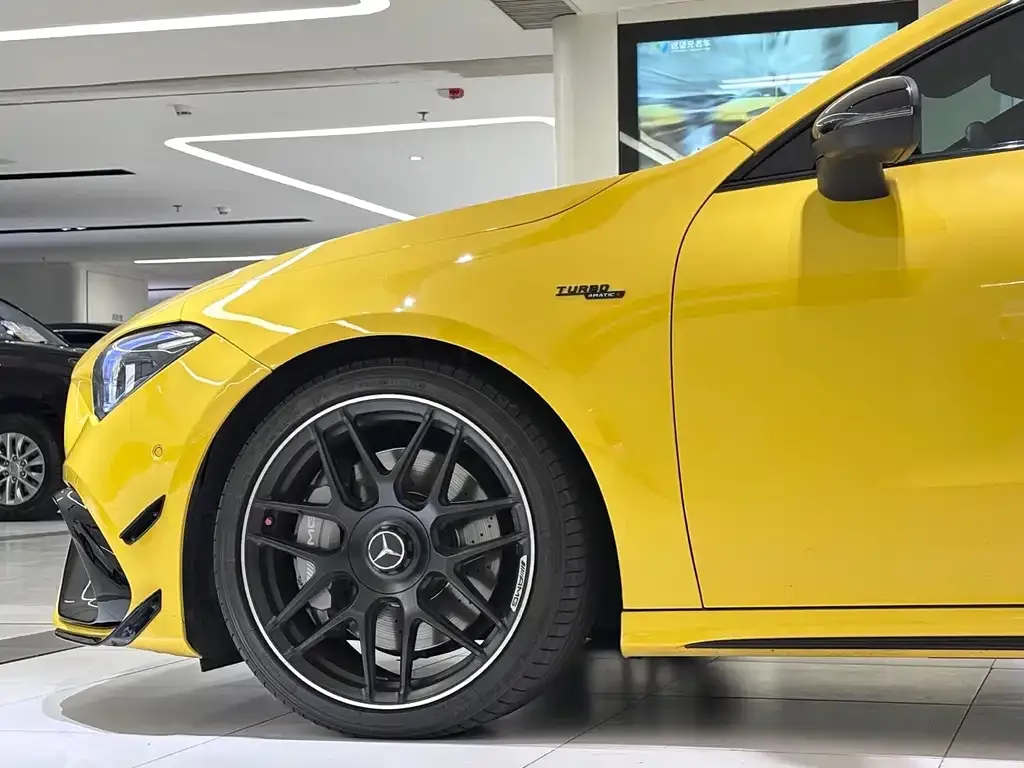 Mercedes-Benz CLA AMG — фото 4