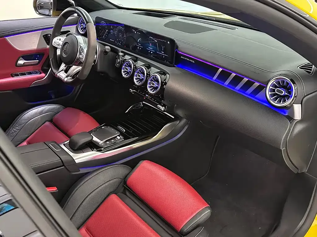 Mercedes-Benz CLA AMG — фото 2