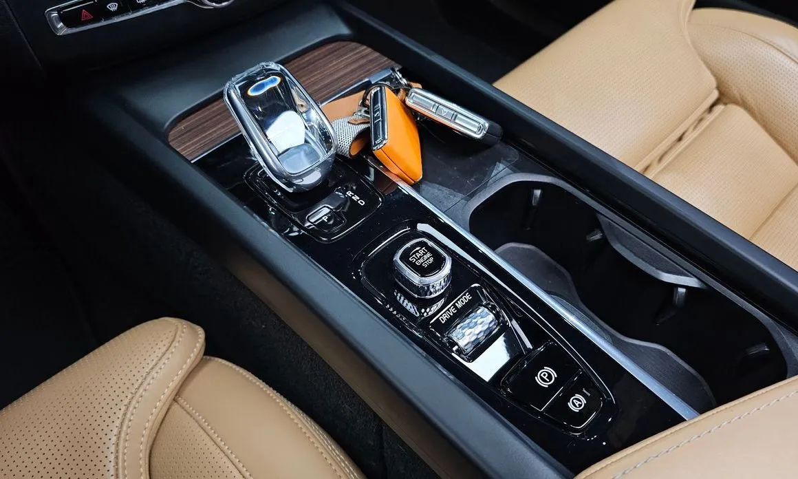 Volvo XC60 2021 из KR, фото 5