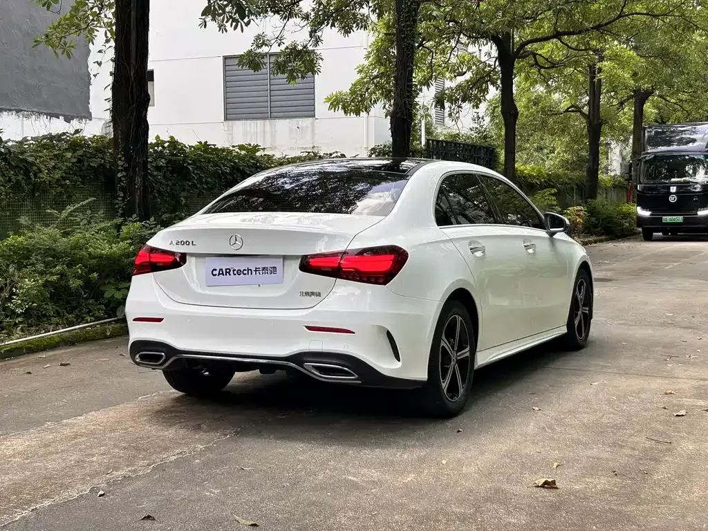 Mercedes-Benz A-Class — фото 8