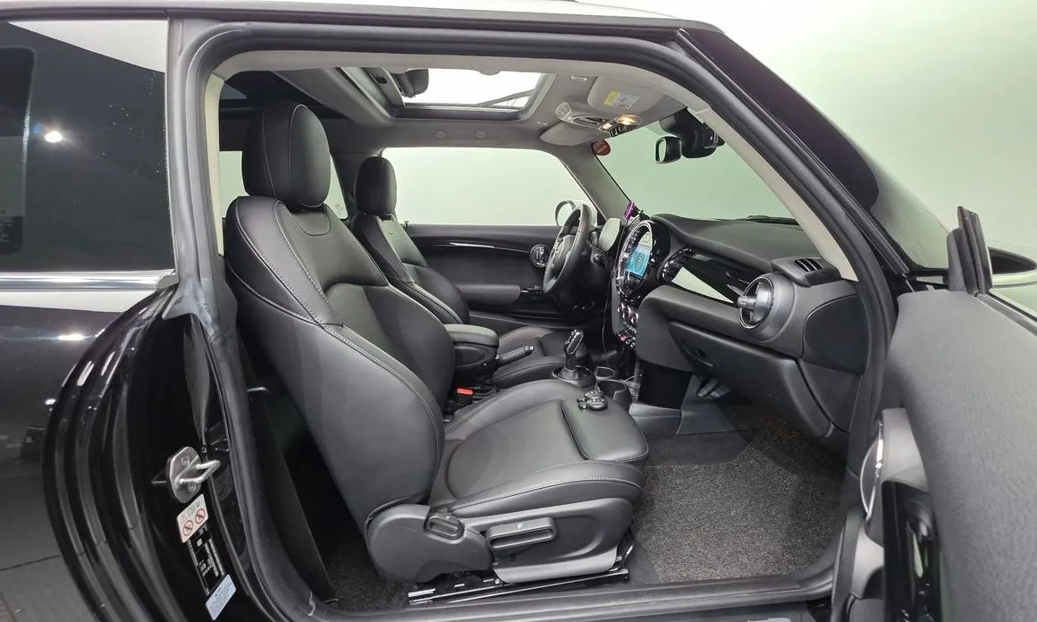 Mini Cooper 2022 из KR, фото 8