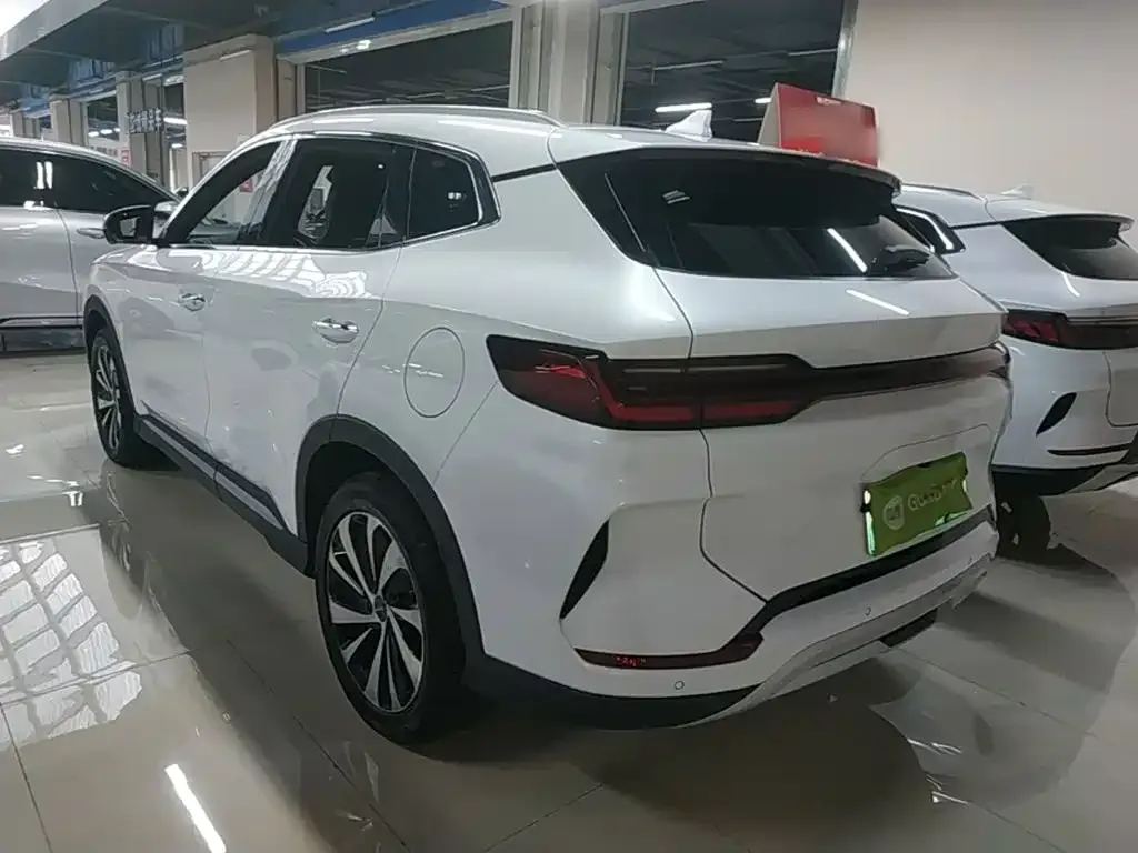 BYD PLUS New Energy — фото 7