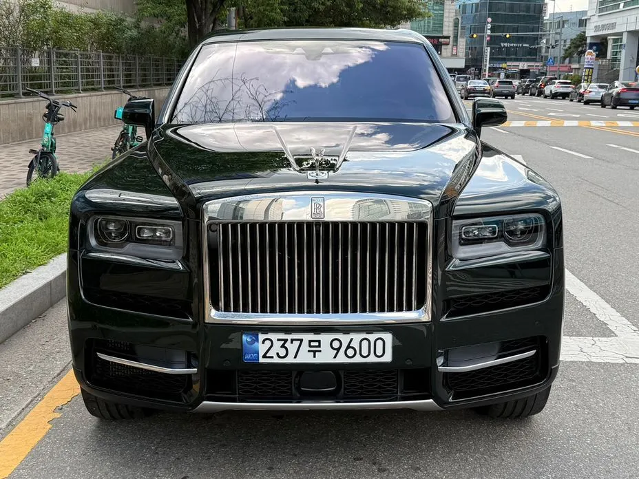 Rolls-Royce Cullinan 2023 из KR, фото 4