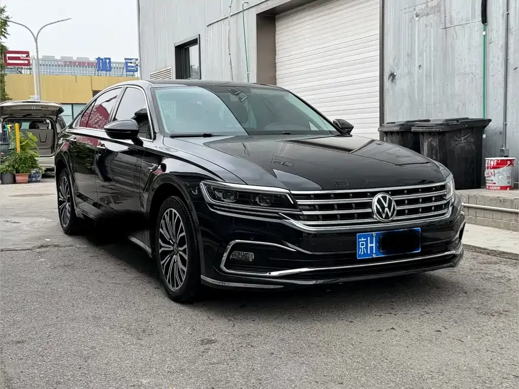 Volkswagen Phideon — фото 4
