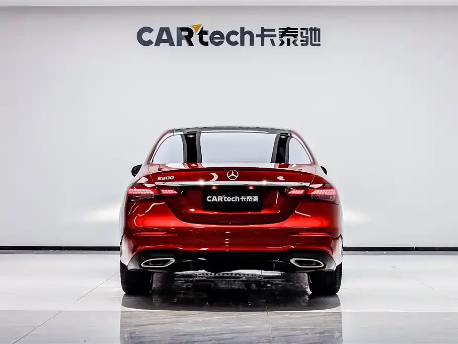 Mercedes-Benz E-Class (Import) — фото 2