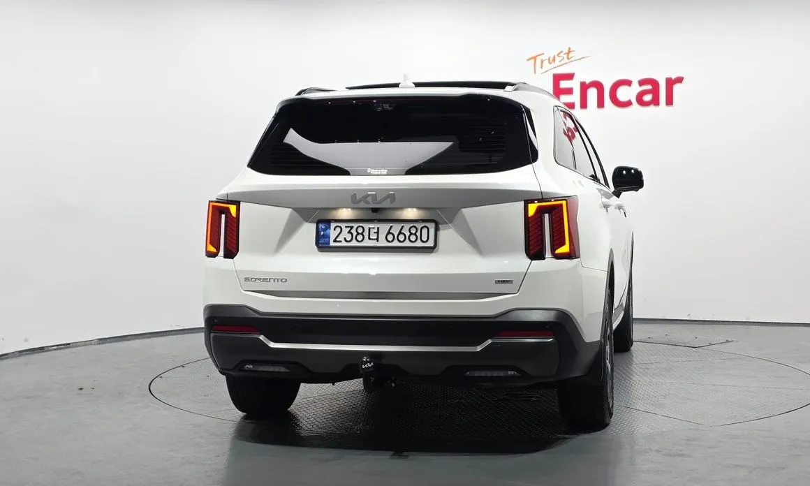 Kia Sorento — фото 3