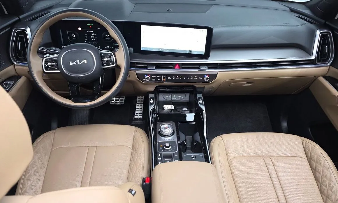 Kia Sorento — фото 9