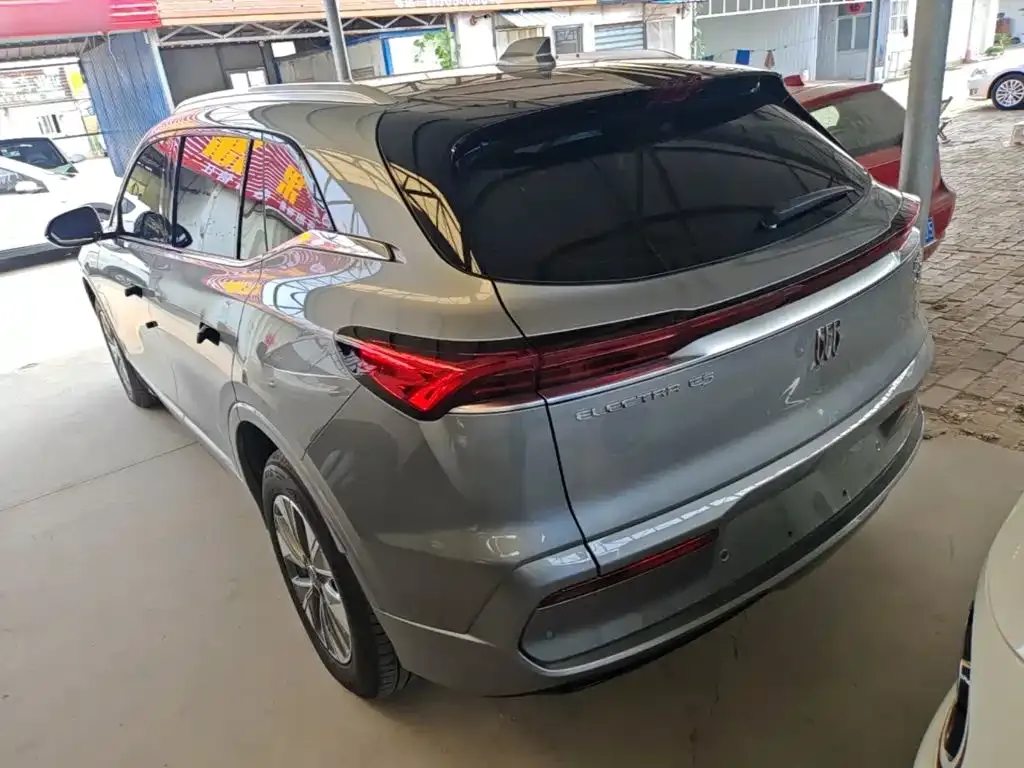 Buick E5 2025 из CN, фото 4