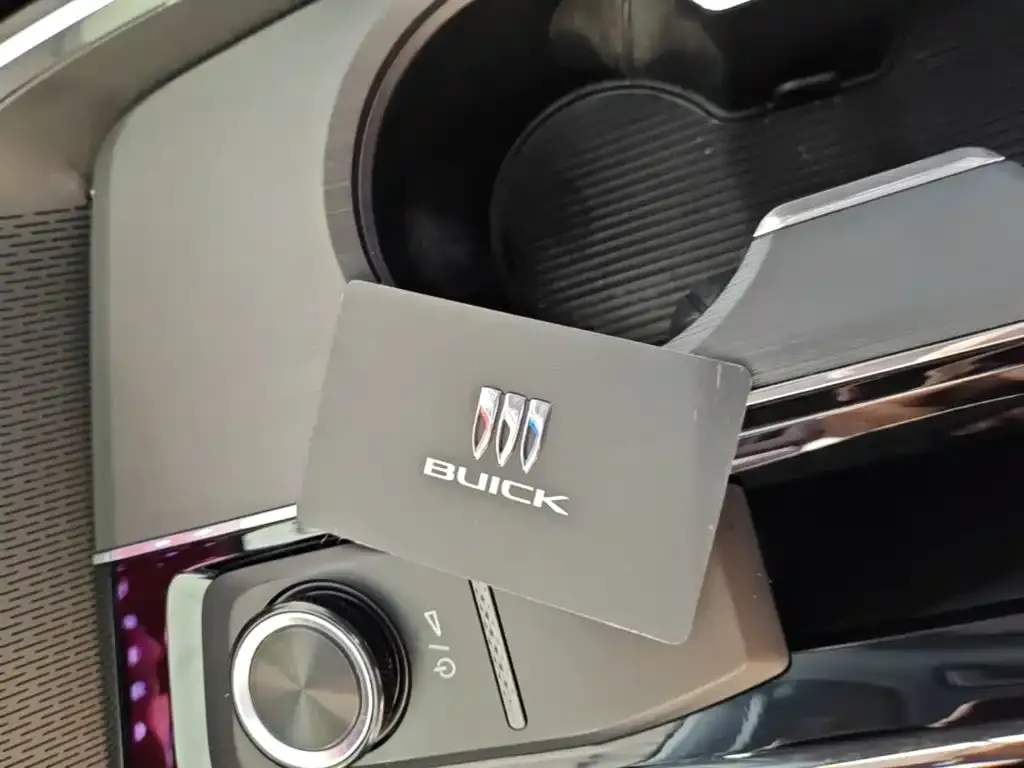 Buick E5 2025 из CN, фото 8