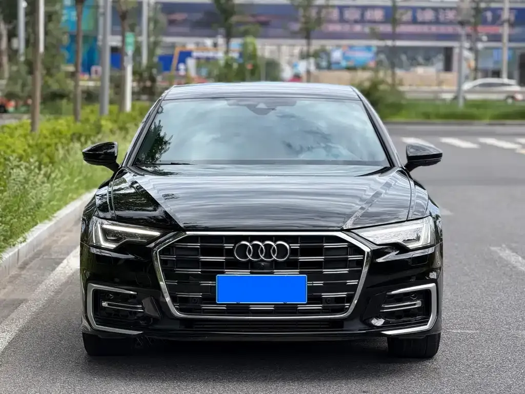 Audi A6L — фото 6