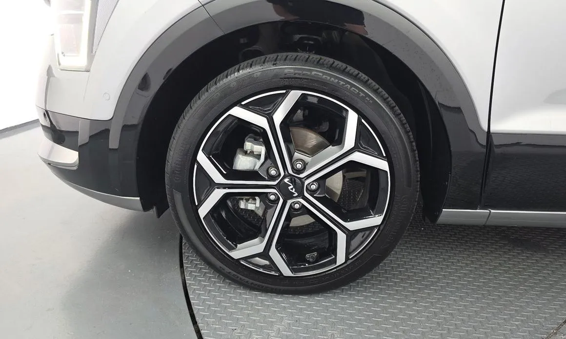 Kia Niro — фото 10