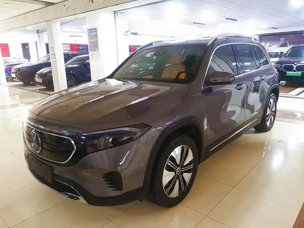 Mercedes-Benz EQB