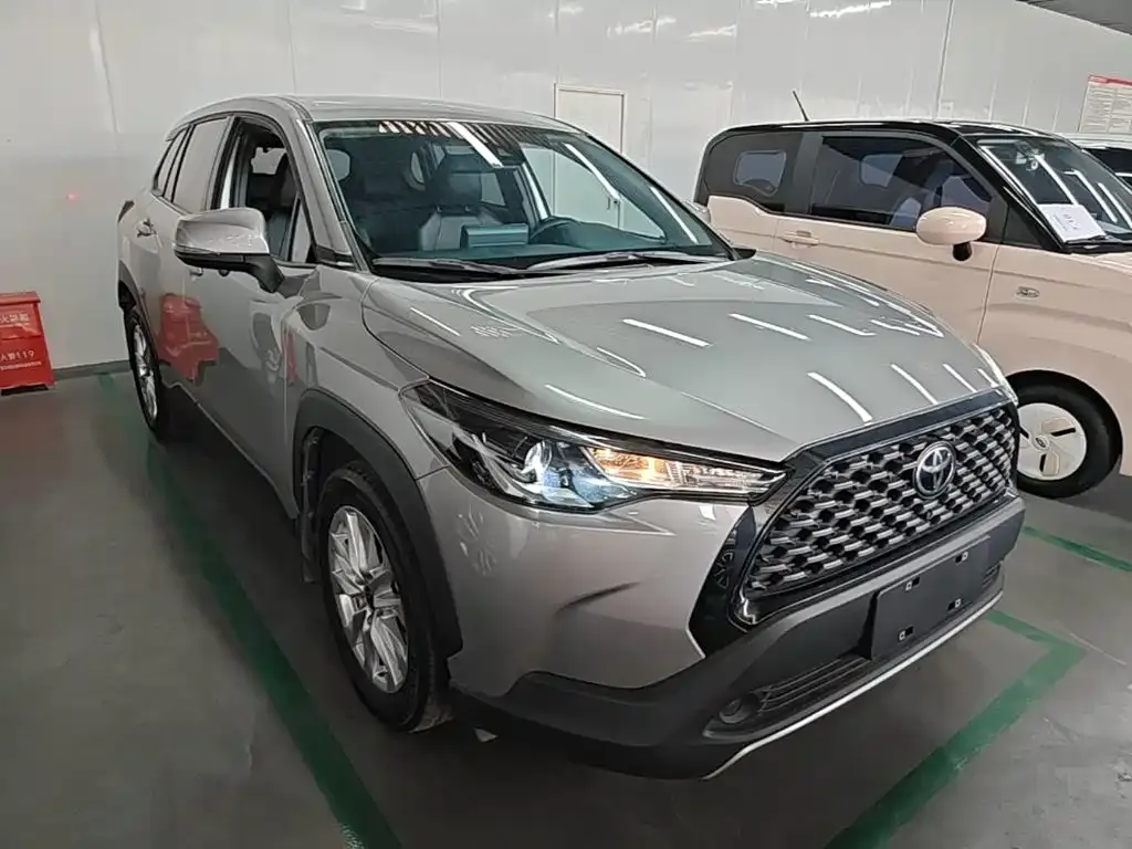 Toyota Corolla Cross — фото 4