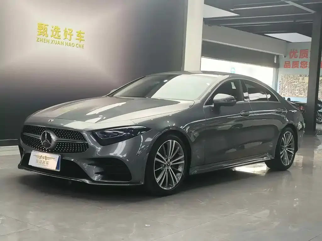 Mercedes-Benz CLS — фото 1