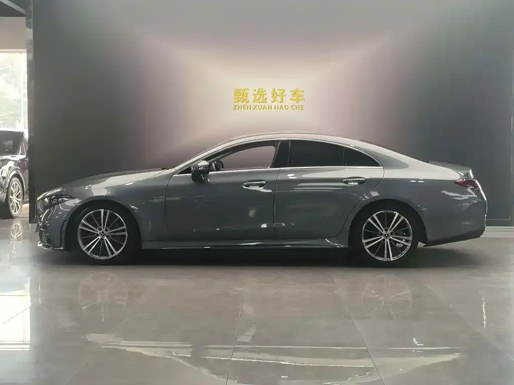 Mercedes-Benz CLS — фото 2