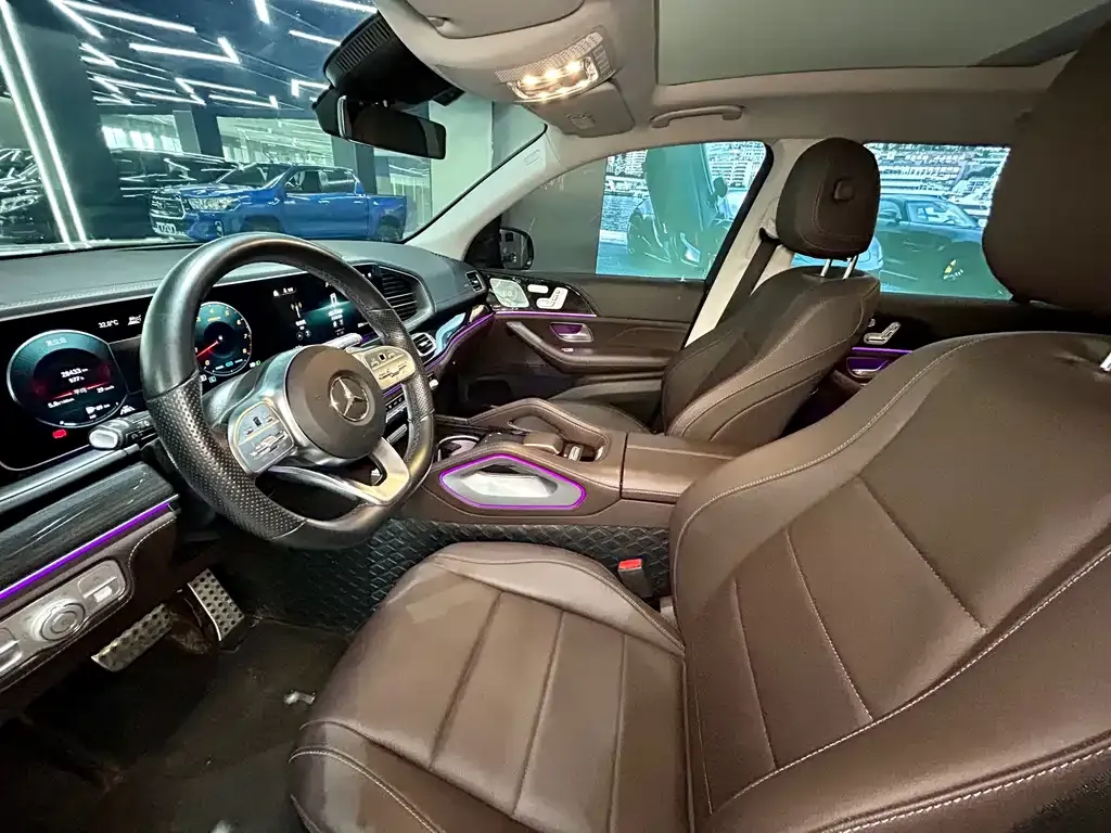 Mercedes-Benz GLS — фото 3