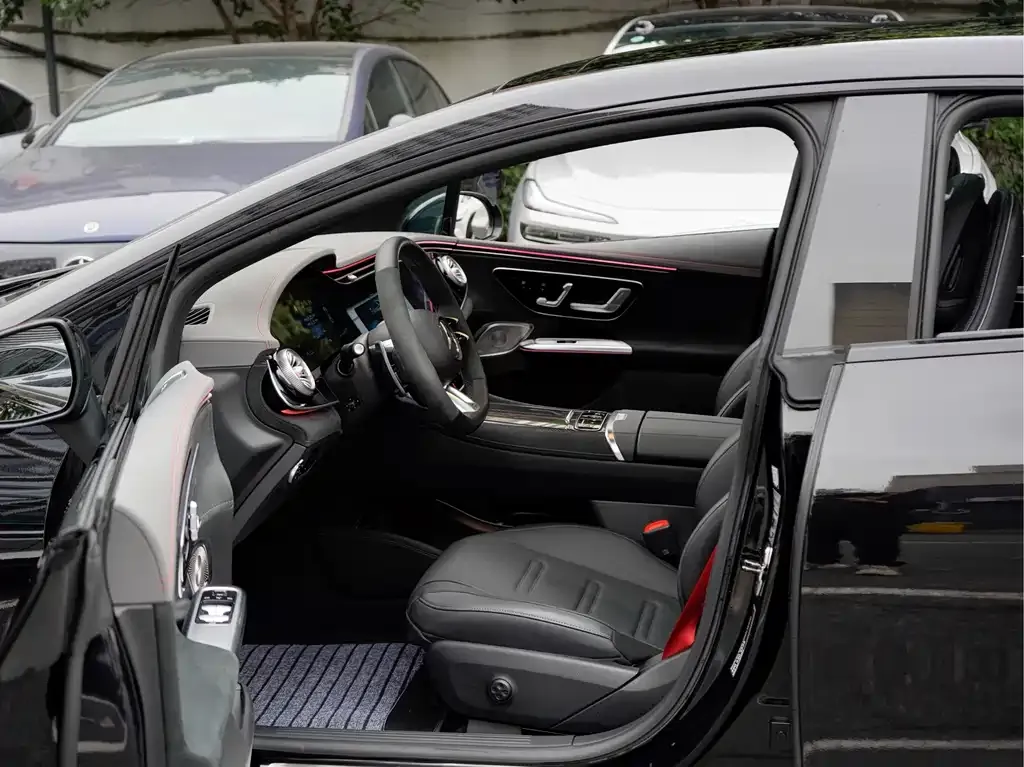 Mercedes-Benz EQE AMG 2024 из CN, фото 5
